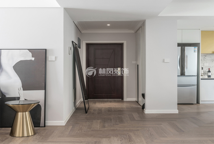雅居乐花园121㎡玄关装修效果图